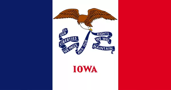 Iowa: Urge Gov. Reynolds to allow medical cannabis delivery